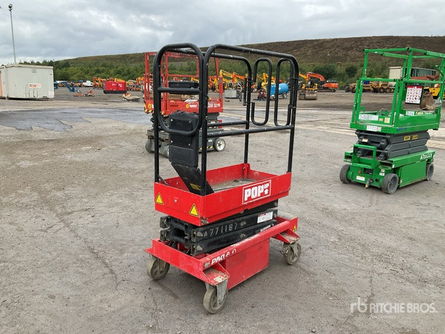 2017 Snorkel PRO 8iQ Electric Scissor Lift - Nacelle ciseaux: photos 1 2017 Snorkel PRO 8iQ Electric Scissor Lift - Nacelle ciseaux: photos 1