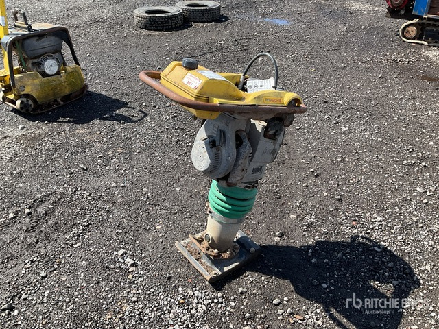 2017 Wacker Neuson BS60-2 Jumping Jack Tamper - Pilonneuse: photos 4 2017 Wacker Neuson BS60-2 Jumping Jack Tamper - Pilonneuse: photos 4