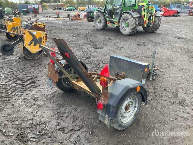 2018 Mecalac Pedestrian Roller Equipment Trailer - Remorque porte engin: photos 3 2018 Mecalac Pedestrian Roller Equipment Trailer - Remorque porte engin: photos 3