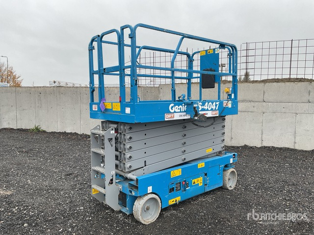 2019 Genie GS4047 2019 Genie GS4047 Scissor Lift Scissor Lift - Nacelle ciseaux: photos 2 2019 Genie GS4047 2019 Genie GS4047 Scissor Lift Scissor Lift - Nacelle ciseaux: photos 2