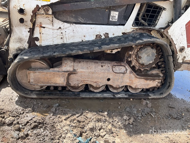 2021 Bobcat T590 High Flow Tracked Skid Steer Loader - Mini chargeuse: photos 2 2021 Bobcat T590 High Flow Tracked Skid Steer Loader - Mini chargeuse: photos 2
