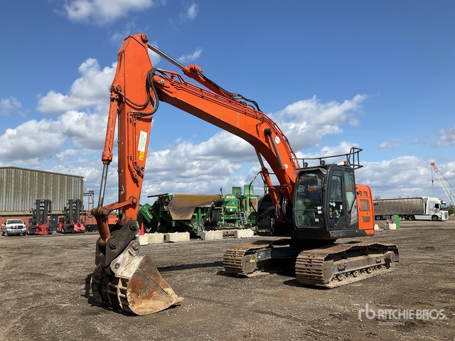 2021 Hitachi ZX225USLC-6 Tracked Excavator - Pelle sur chenille: photos 2 2021 Hitachi ZX225USLC-6 Tracked Excavator - Pelle sur chenille: photos 2