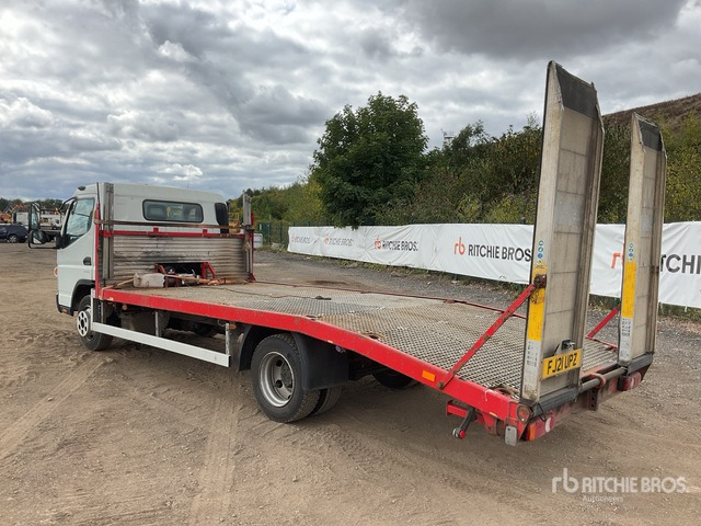 2021 Mitsubishi Canter 4x2 Flatbed Truck - Camion plateau: photos 3 2021 Mitsubishi Canter 4x2 Flatbed Truck - Camion plateau: photos 3