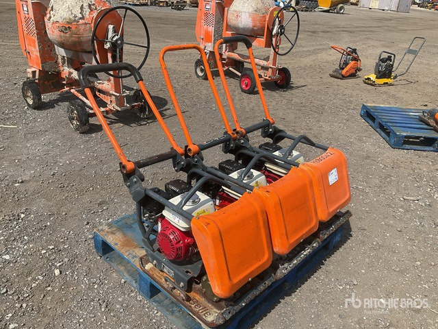 Belle FC400E Vibratory Plate Compactor - Plaque vibrante: photos 1 Belle FC400E Vibratory Plate Compactor - Plaque vibrante: photos 1