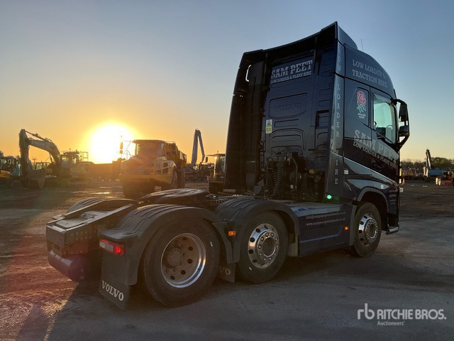 2016 Volvo FH460 Sleeper Truck Tractor: 4x - Tracteur routier: photos 4 2016 Volvo FH460 Sleeper Truck Tractor: 4x - Tracteur routier: photos 4
