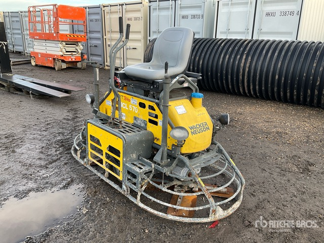 Wacker Neuson CRT36 Concrete Screed - Truelle mécanique: photos 1 Wacker Neuson CRT36 Concrete Screed - Truelle mécanique: photos 1
