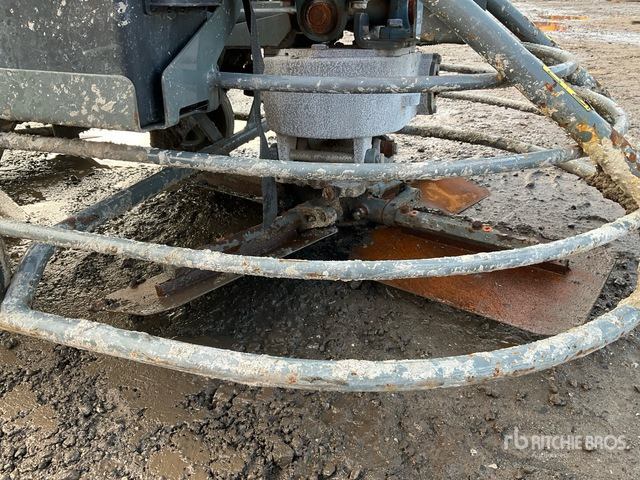 Wacker Neuson CRT36 Concrete Screed - Truelle mécanique: photos 5 Wacker Neuson CRT36 Concrete Screed - Truelle mécanique: photos 5