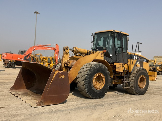 2004 Cat 972G Series II - Chargeuse sur pneus: photos 1 2004 Cat 972G Series II - Chargeuse sur pneus: photos 1