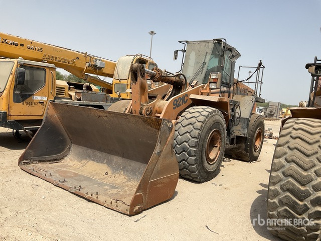 2005 Case 921C (Inoperable) Wheel Loader - Chargeuse sur pneus: photos 2 2005 Case 921C (Inoperable) Wheel Loader - Chargeuse sur pneus: photos 2