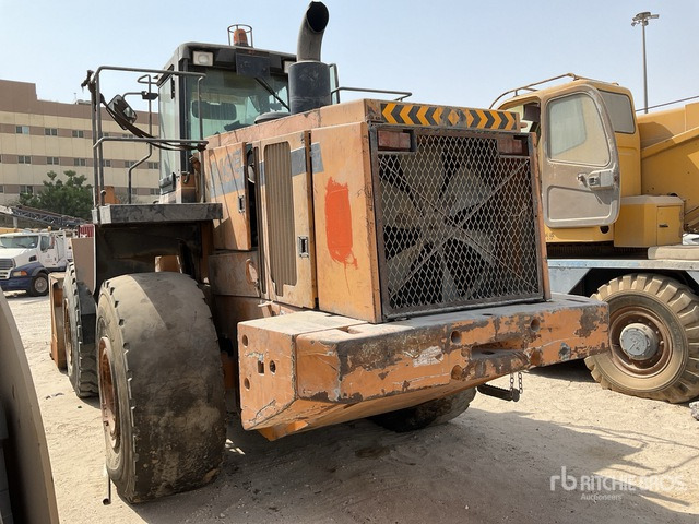 2005 Case 921C (Inoperable) Wheel Loader - Chargeuse sur pneus: photos 4 2005 Case 921C (Inoperable) Wheel Loader - Chargeuse sur pneus: photos 4