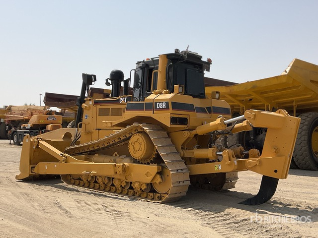 2005 Cat D8R - Bulldozer: photos 4 2005 Cat D8R - Bulldozer: photos 4