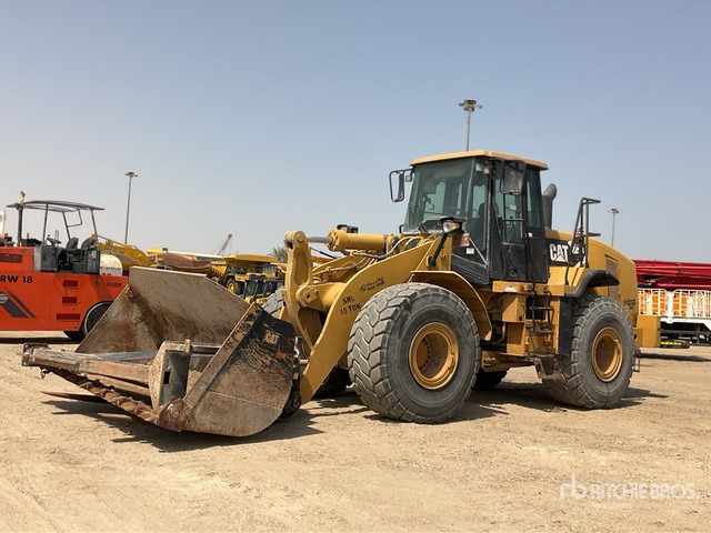2011 Cat 966H - Chargeuse sur pneus: photos 1 2011 Cat 966H - Chargeuse sur pneus: photos 1