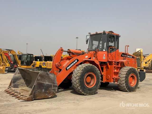 2012 Doosan DL503 Gold - Chargeuse sur pneus: photos 1 2012 Doosan DL503 Gold - Chargeuse sur pneus: photos 1