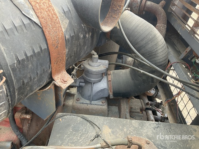 2014 Atlas Copco XA157 (Inoperable) Air Compressor - Compresseur d'air: photos 4 2014 Atlas Copco XA157 (Inoperable) Air Compressor - Compresseur d'air: photos 4