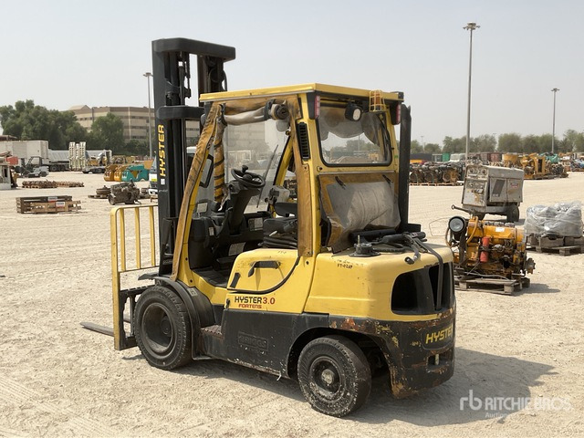 2014 Hyster H3.0FT 3 ton Forklift - Chariot élévateur: photos 4 2014 Hyster H3.0FT 3 ton Forklift - Chariot élévateur: photos 4