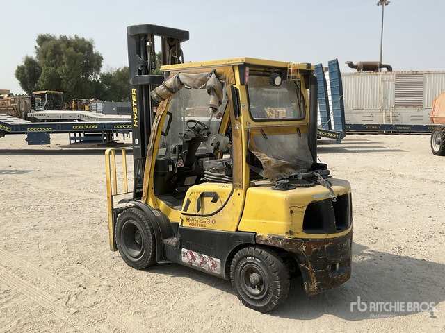 2014 Hyster H3.0FT 3 ton Forklift - Chariot élévateur: photos 4 2014 Hyster H3.0FT 3 ton Forklift - Chariot élévateur: photos 4