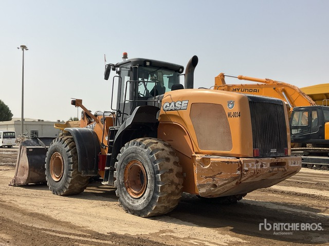 2016 Case 1021F - Chargeuse sur pneus: photos 4 2016 Case 1021F - Chargeuse sur pneus: photos 4