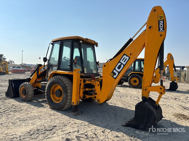 2016 JCB 3DX 4x4 Backhoe Loader - Tractopelle: photos 2 2016 JCB 3DX 4x4 Backhoe Loader - Tractopelle: photos 2
