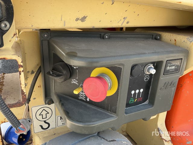 2016 JLG 1930 ES Electric Scissor Lift - Nacelle ciseaux: photos 5 2016 JLG 1930 ES Electric Scissor Lift - Nacelle ciseaux: photos 5