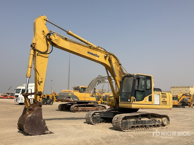 2016 Komatsu PC220-8M0 Tracked Excavator - Pelle sur chenille: photos 2 2016 Komatsu PC220-8M0 Tracked Excavator - Pelle sur chenille: photos 2