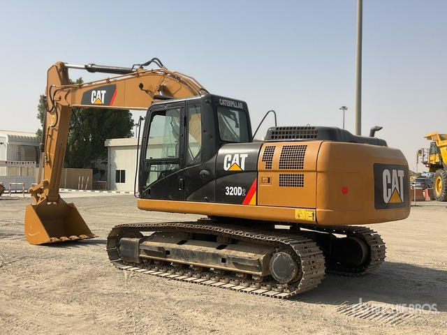 2017 Cat 320D2 Tracked Excavator - Pelle sur chenille: photos 3 2017 Cat 320D2 Tracked Excavator - Pelle sur chenille: photos 3