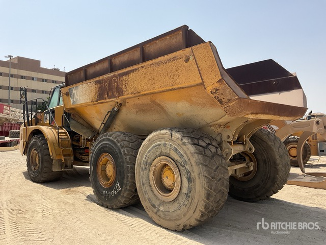 2017 Cat 745C (Inoperable) Articulated Dump Truck - Tombereau articulé: photos 3 2017 Cat 745C (Inoperable) Articulated Dump Truck - Tombereau articulé: photos 3
