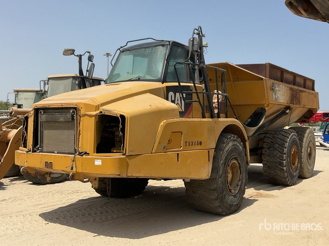 2017 Cat 745C (Inoperable) Articulated Dump Truck - Tombereau articulé: photos 1 2017 Cat 745C (Inoperable) Articulated Dump Truck - Tombereau articulé: photos 1