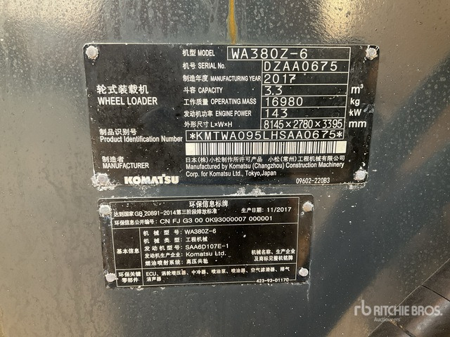 2017 Komatsu WA380Z-6 - Chargeuse sur pneus: photos 2 2017 Komatsu WA380Z-6 - Chargeuse sur pneus: photos 2