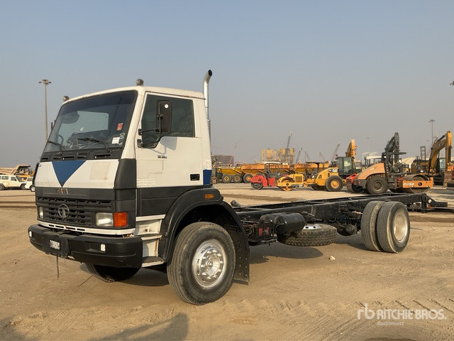 2017 TATA LPT 1618 4x2 Cab and Chassis - Châssis cabine: photos 1 2017 TATA LPT 1618 4x2 Cab and Chassis - Châssis cabine: photos 1