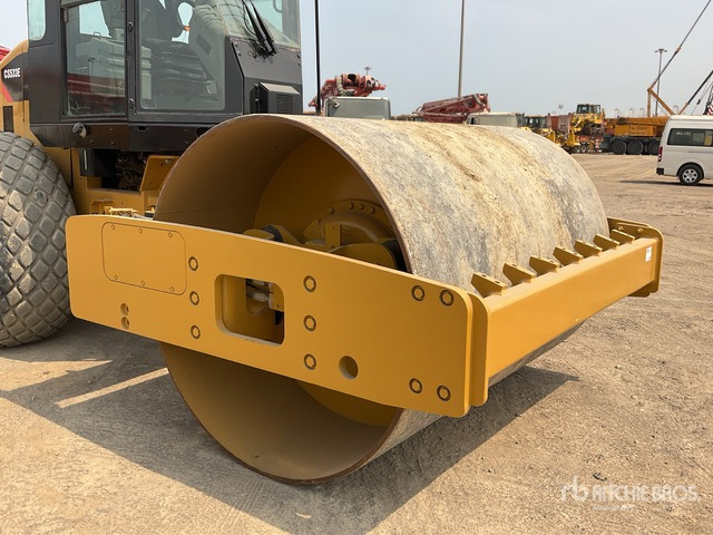 2018 Cat CS533E - Compacteur à pieds de mouton/ Monocylindre: photos 5 2018 Cat CS533E - Compacteur à pieds de mouton/ Monocylindre: photos 5
