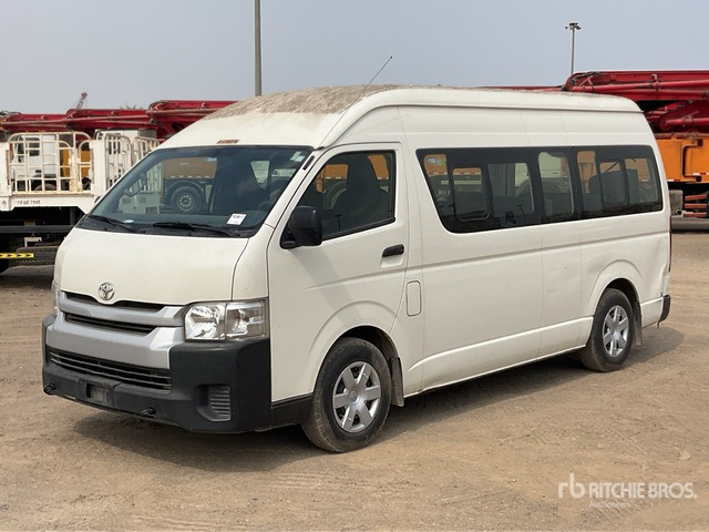 2018 Toyota Hiace 4x2 15-Seat Mini Bus - Minibus, Transport de personnes: photos 2 2018 Toyota Hiace 4x2 15-Seat Mini Bus - Minibus, Transport de personnes: photos 2