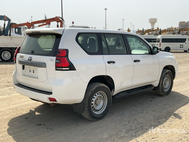 2018 Toyota Prado TX 150L 4x4 SUV - SUV: photos 4 2018 Toyota Prado TX 150L 4x4 SUV - SUV: photos 4