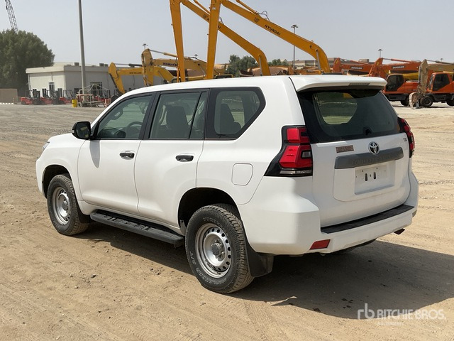 2018 Toyota Prado TX 150L 4x4 SUV - SUV: photos 3 2018 Toyota Prado TX 150L 4x4 SUV - SUV: photos 3