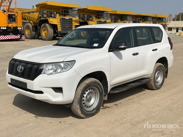 2018 Toyota Prado TX 150L 4x4 SUV - SUV: photos 1 2018 Toyota Prado TX 150L 4x4 SUV - SUV: photos 1