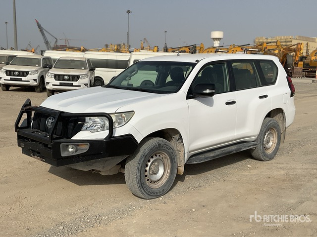 2018 Toyota Prado TX 150L 4x4 SUV - SUV: photos 1 2018 Toyota Prado TX 150L 4x4 SUV - SUV: photos 1