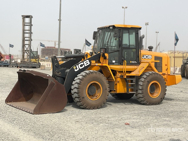 2019 JCB 437-4 - Chargeuse sur pneus: photos 1 2019 JCB 437-4 - Chargeuse sur pneus: photos 1