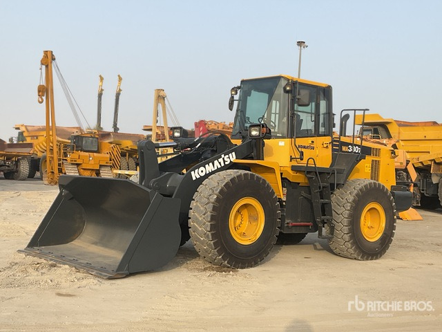 2019 Komatsu WA380Z-6 - Chargeuse sur pneus: photos 1 2019 Komatsu WA380Z-6 - Chargeuse sur pneus: photos 1
