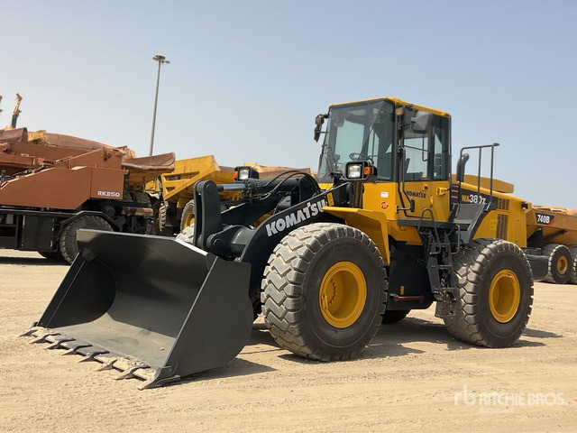 2019 Komatsu WA380Z-6 - Chargeuse sur pneus: photos 1 2019 Komatsu WA380Z-6 - Chargeuse sur pneus: photos 1