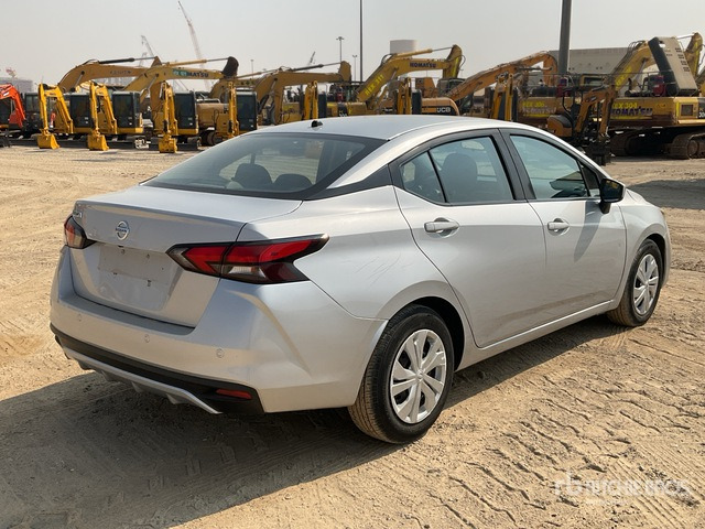 2020 Nissan Versa Automobile - Voiture: photos 3 2020 Nissan Versa Automobile - Voiture: photos 3