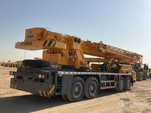 2020 XCMG QY50KA 50 ton 8x4x4 Hydraulic Truck Crane - Grue mobile: photos 3 2020 XCMG QY50KA 50 ton 8x4x4 Hydraulic Truck Crane - Grue mobile: photos 3