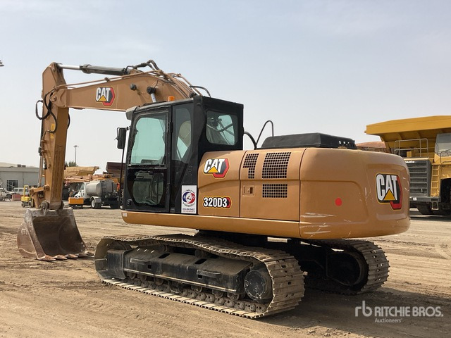 2021 Cat 320D3 - Pelle sur chenille: photos 3 2021 Cat 320D3 - Pelle sur chenille: photos 3
