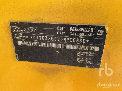 CAT 320D2 - Pelle sur chenille: photos 5 CAT 320D2 - Pelle sur chenille: photos 5