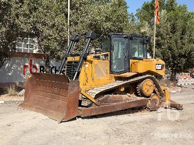 CAT D6R2XL - Bulldozer: photos 1 CAT D6R2XL - Bulldozer: photos 1