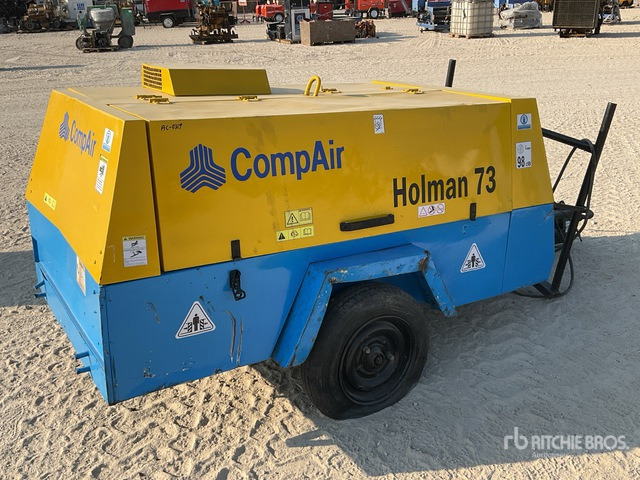 CompAir Air Compressor - Compresseur d'air: photos 3 CompAir Air Compressor - Compresseur d'air: photos 3