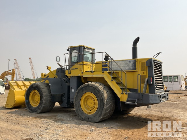 Komatsu WA600-6 - Chargeuse sur pneus: photos 3 Komatsu WA600-6 - Chargeuse sur pneus: photos 3