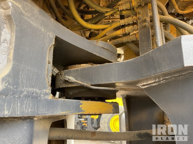 Komatsu WA600-6 - Chargeuse sur pneus: photos 5 Komatsu WA600-6 - Chargeuse sur pneus: photos 5