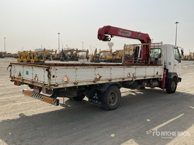 Mitsubishi KK-FK71HJ - Camion plateau, Camion grue: photos 4 Mitsubishi KK-FK71HJ - Camion plateau, Camion grue: photos 4