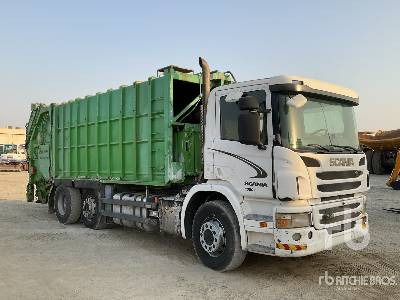 SCANIA P320 6x2 Rear Loader - Benne à ordures ménagères: photos 4 SCANIA P320 6x2 Rear Loader - Benne à ordures ménagères: photos 4