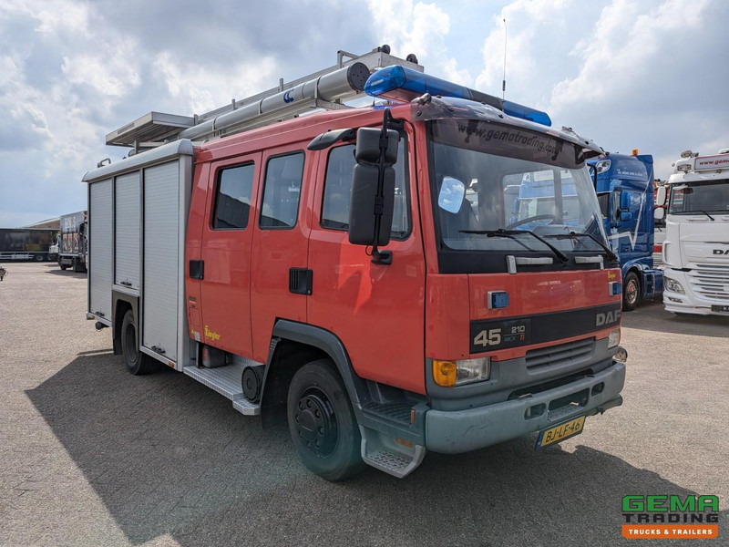 DAF AE45CE 210FF 4x2 Euro2 Ziegler TS08 LD2.800 HD265 T1.500Liters - 8 persoons - ManualGearbox - Camion de pompier: photos 4 DAF AE45CE 210FF 4x2 Euro2 Ziegler TS08 LD2.800 HD265 T1.500Liters - 8 persoons - ManualGearbox - Camion de pompier: photos 4