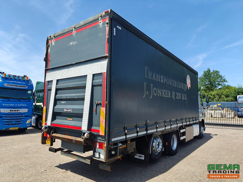 DAF CF 400 FAN 6x2/4 SpaceCab Euro6A - Schuifzeilenbak 7.7m + Laadklep 2000kg - HH Vloer - AanhangerKoppeling - Camion à rideaux coulissants: photos 4 DAF CF 400 FAN 6x2/4 SpaceCab Euro6A - Schuifzeilenbak 7.7m + Laadklep 2000kg - HH Vloer - AanhangerKoppeling - Camion à rideaux coulissants: photos 4